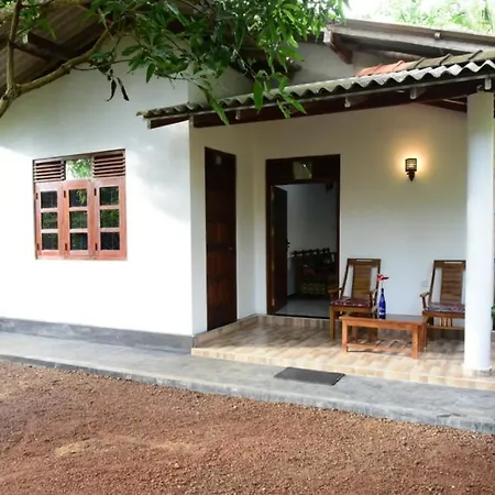 Sanjee Villa Hikkaduwa Exterior photo